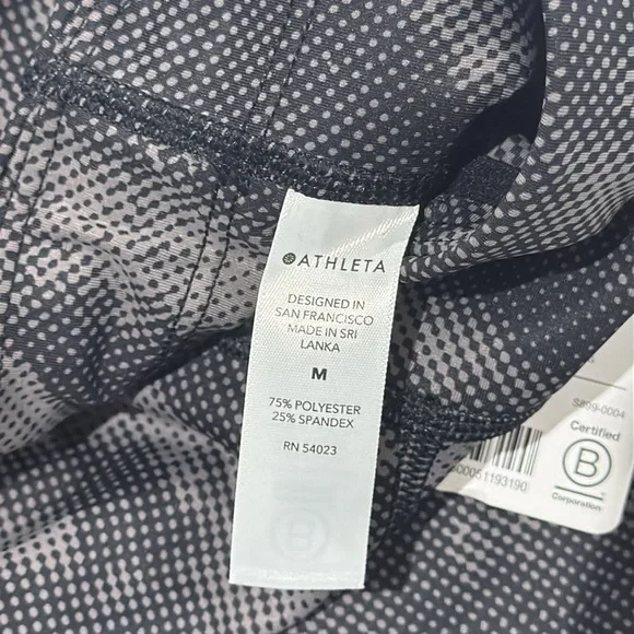 Athleta Cropped Leggings - Picture 7 of 12